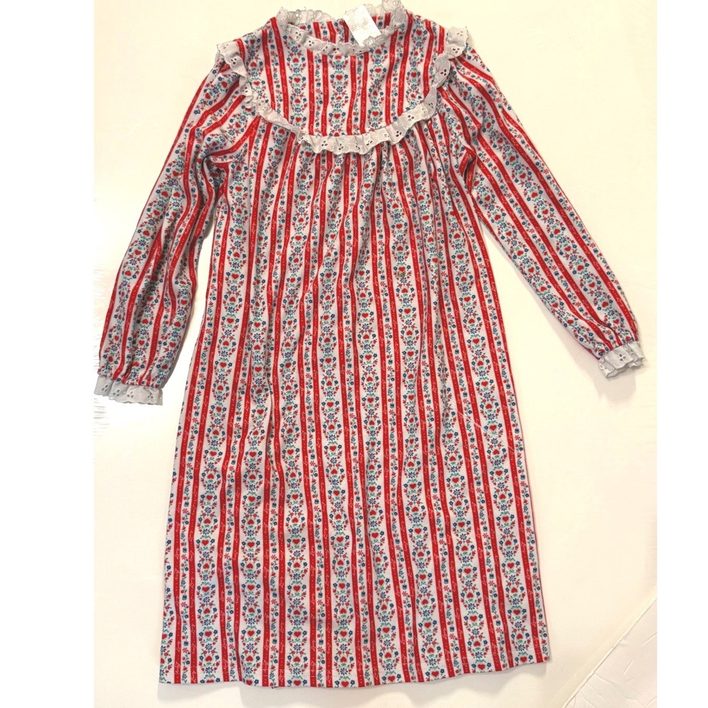 Lanz of Salzburg Kids Red White Fleece Nightgown Size 6 6X Traditional Modest